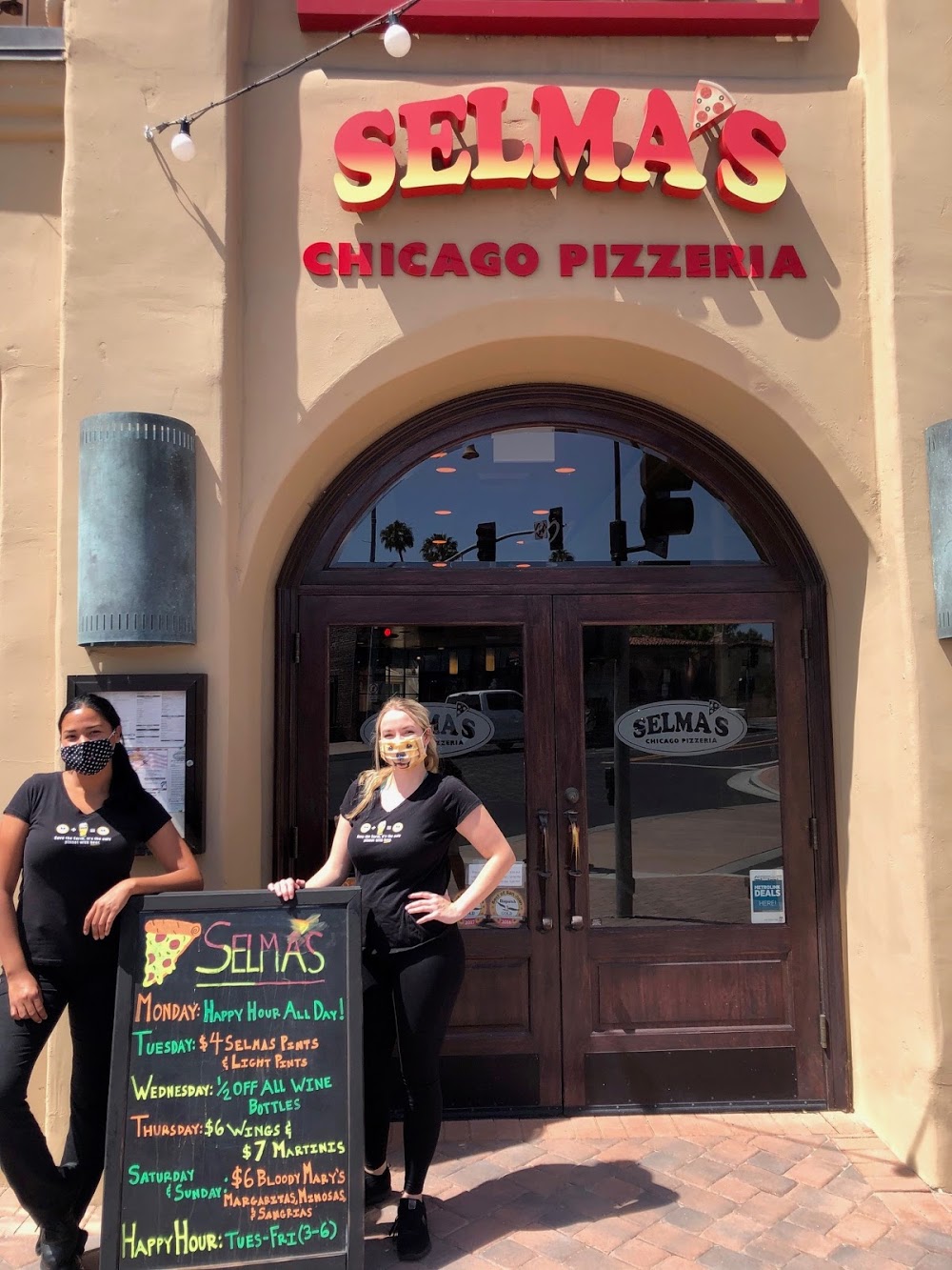 Selma’s Chicago Pizzeria & Tap Room San Juan